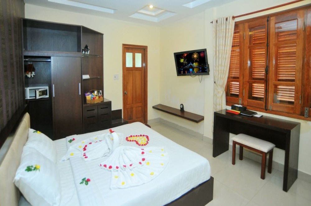 Sofia Suite Hotel Danang Екстериор снимка