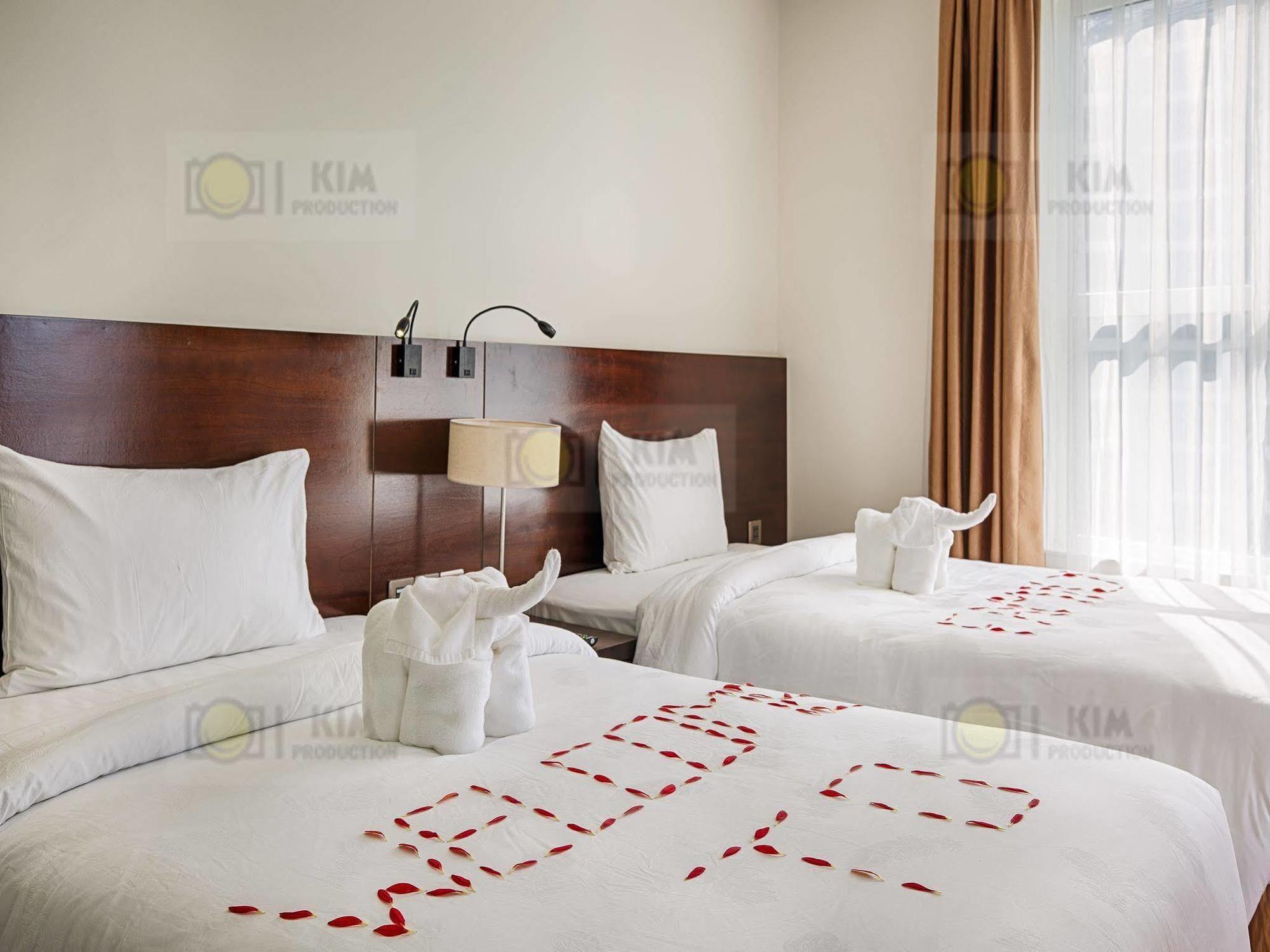 Sofia Suite Hotel Danang Екстериор снимка